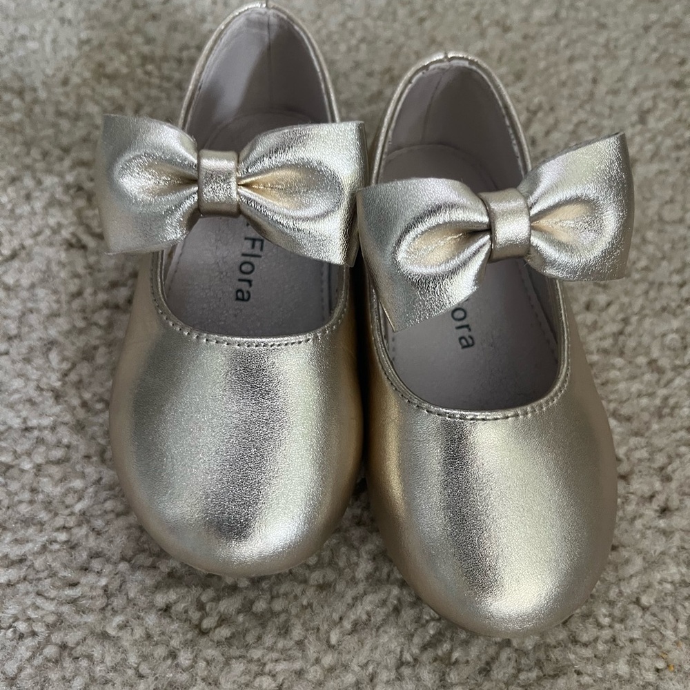 Kids Gold Bow Shoes